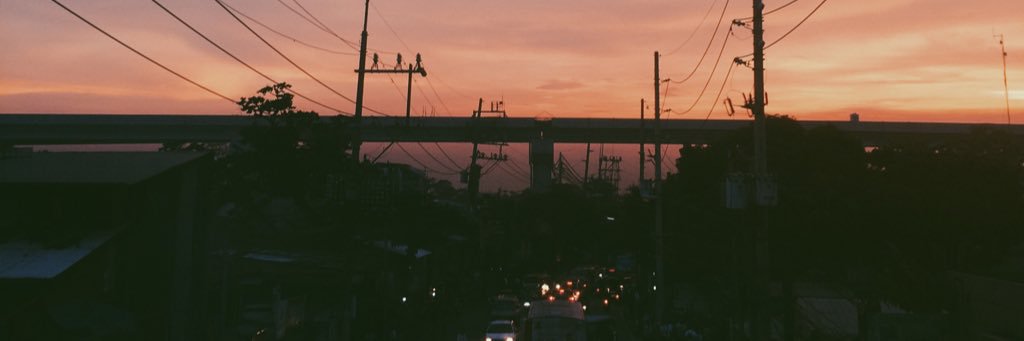 rowekish's profile banner image