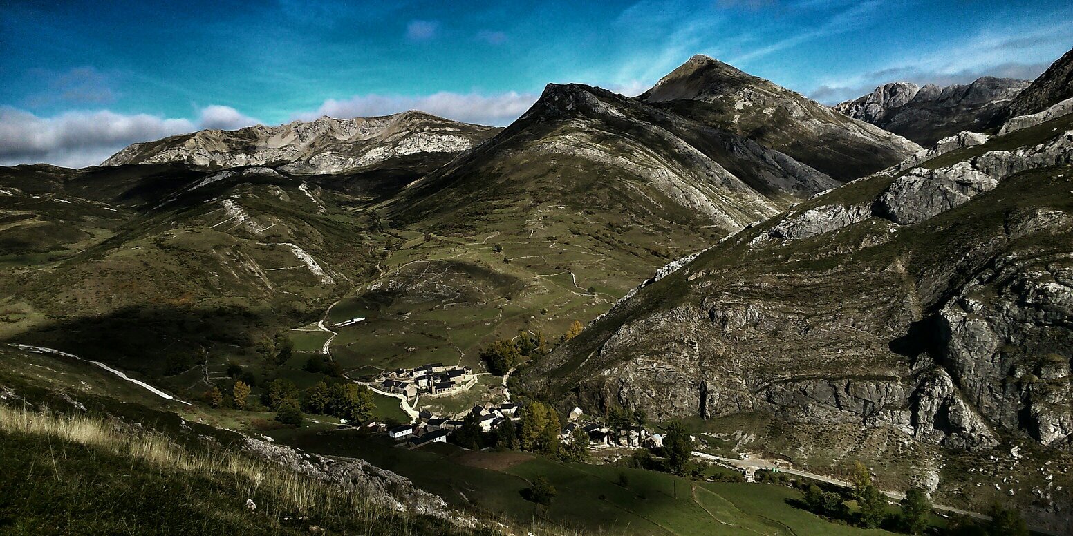 EMILIO MARTÍNEZ banner