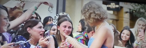 _swiftielikeme_ Profile Banner