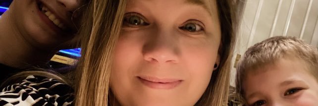 vanessathomson's profile banner image