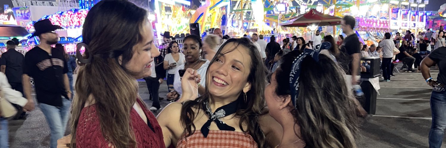 Mariemagallon's profile banner image