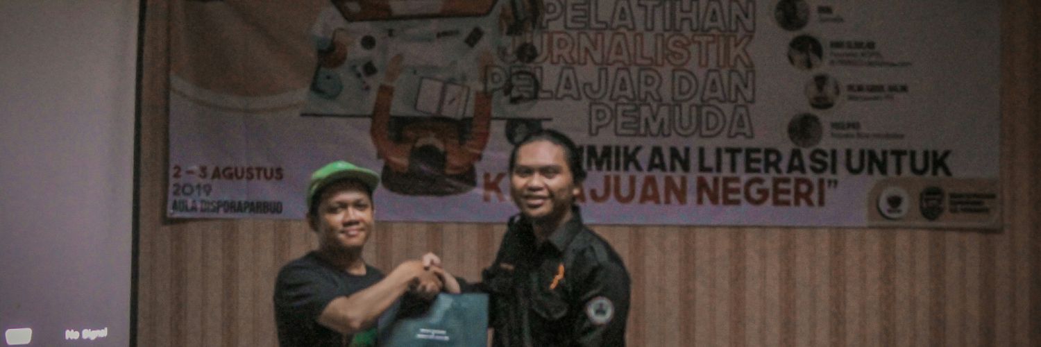 prhilmi's profile banner image