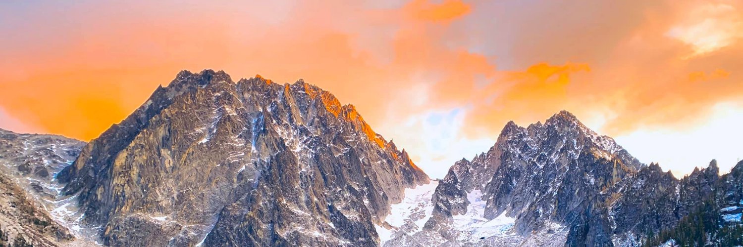 ian_derrington's profile banner image