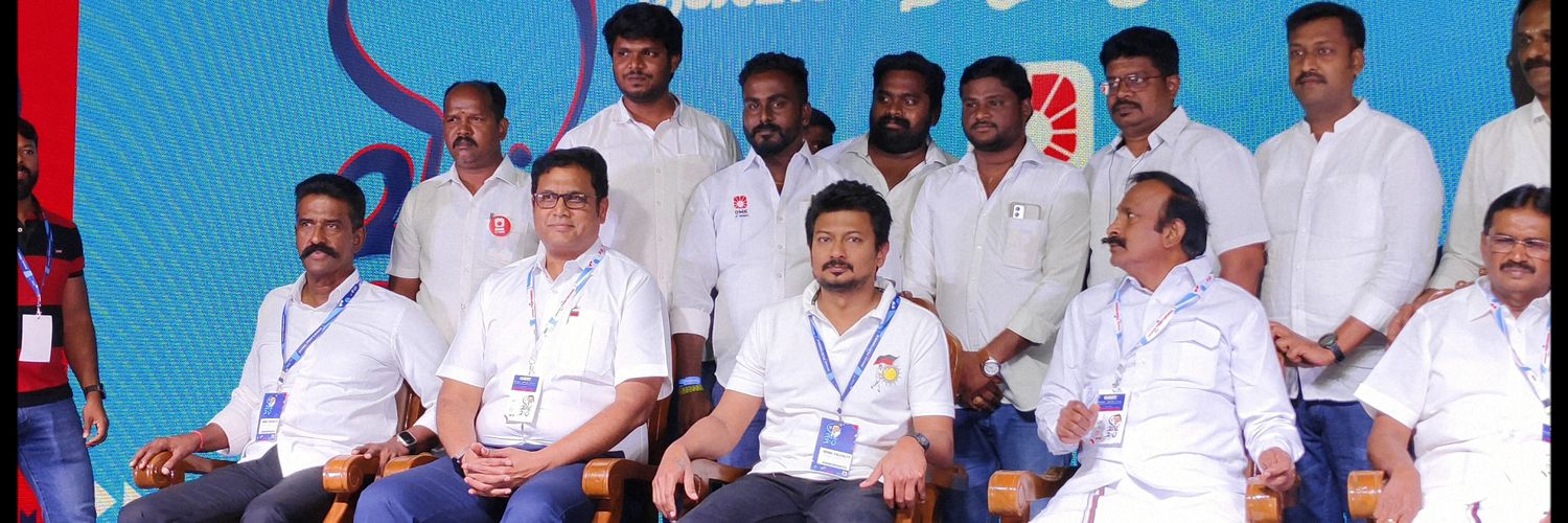 robogowri's profile banner image