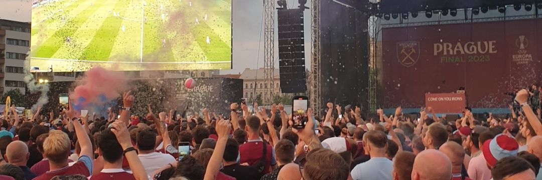 WB ⚒ banner