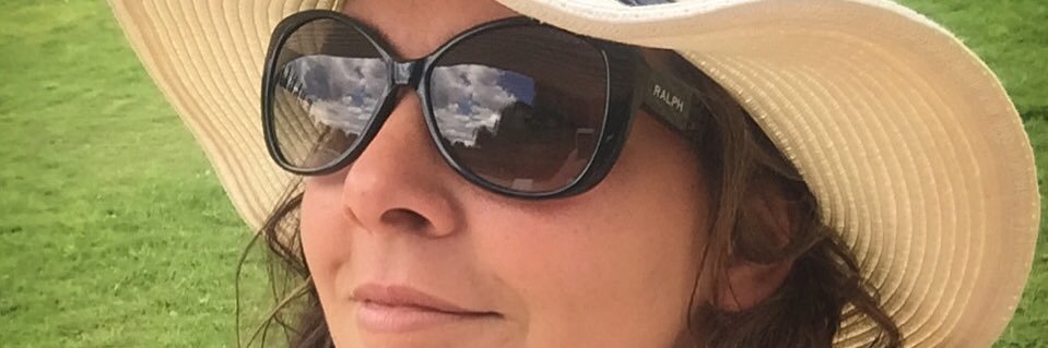 mayrapertossi's profile banner image