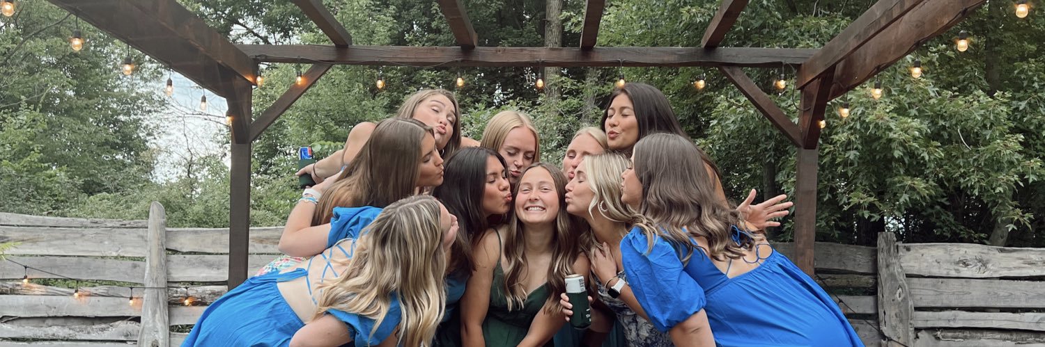 maggietaylor_'s profile banner image