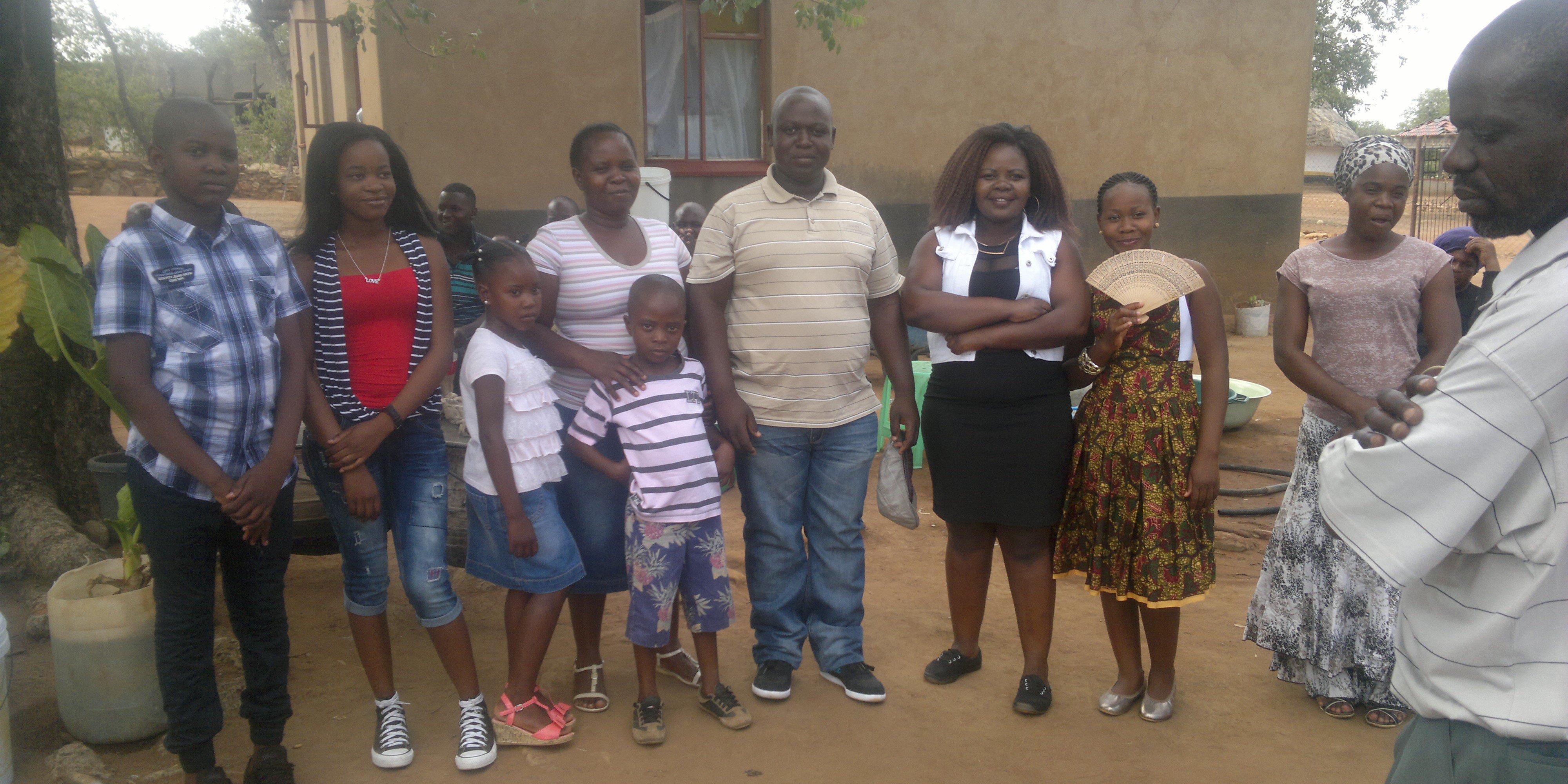 עִמָּנוּאֵל Mongwe banner