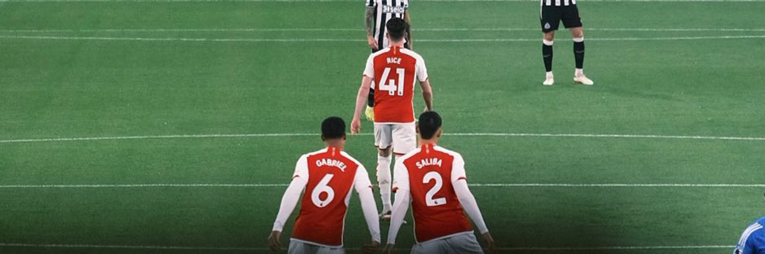 dhmonii's profile banner image