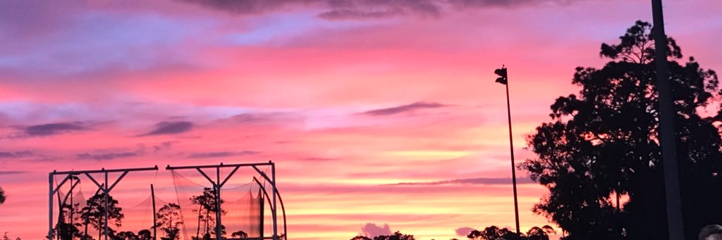 thadkshow's profile banner image