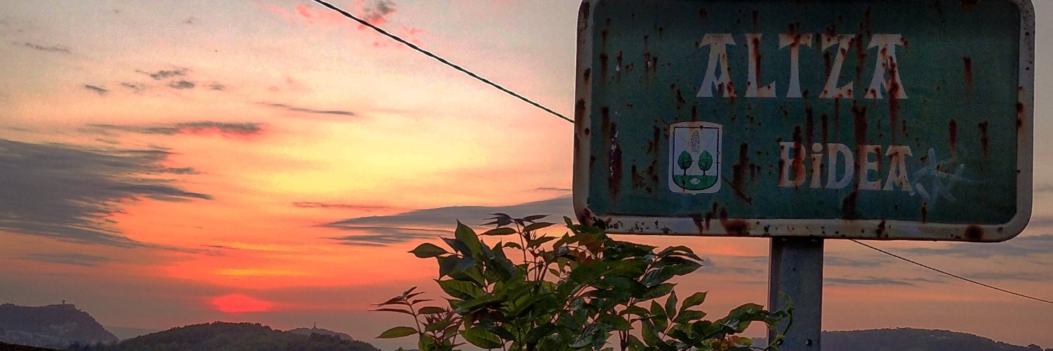 txikitown's profile banner image