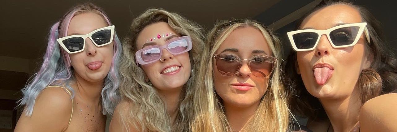 brooke_perry_'s profile banner image