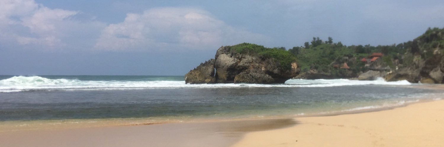 Ening Pramudita🌻 banner