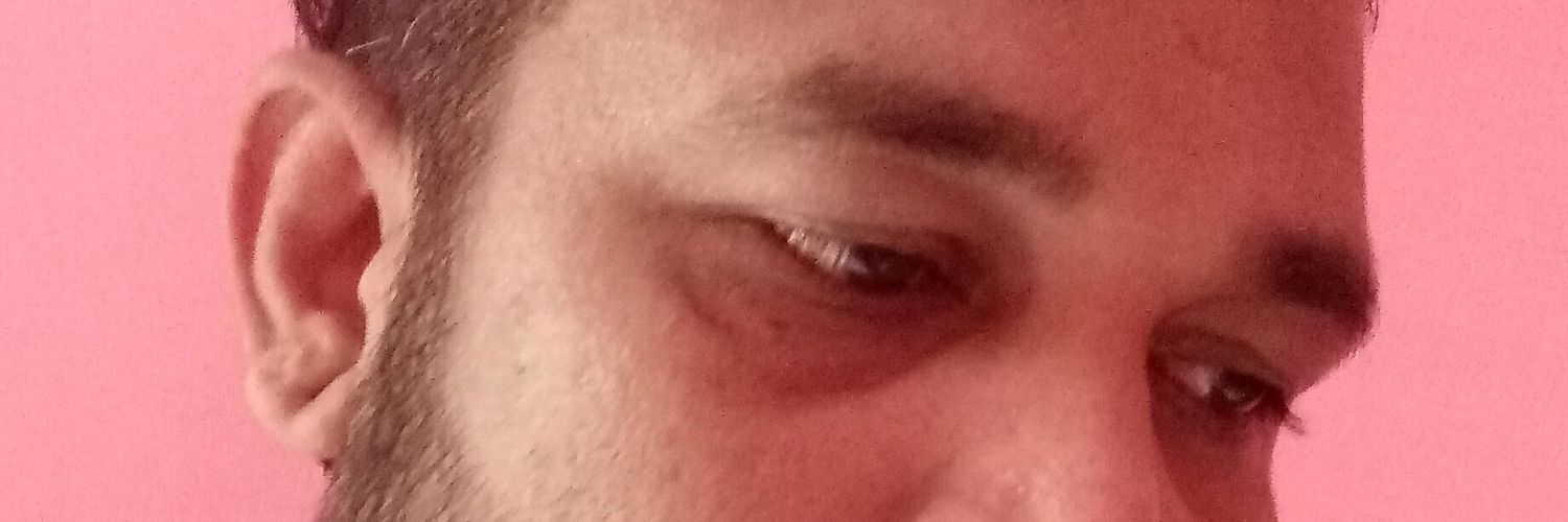niromeol's profile banner image