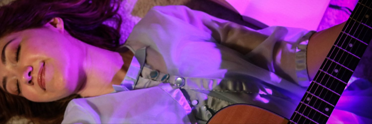 amandalpal's profile banner image