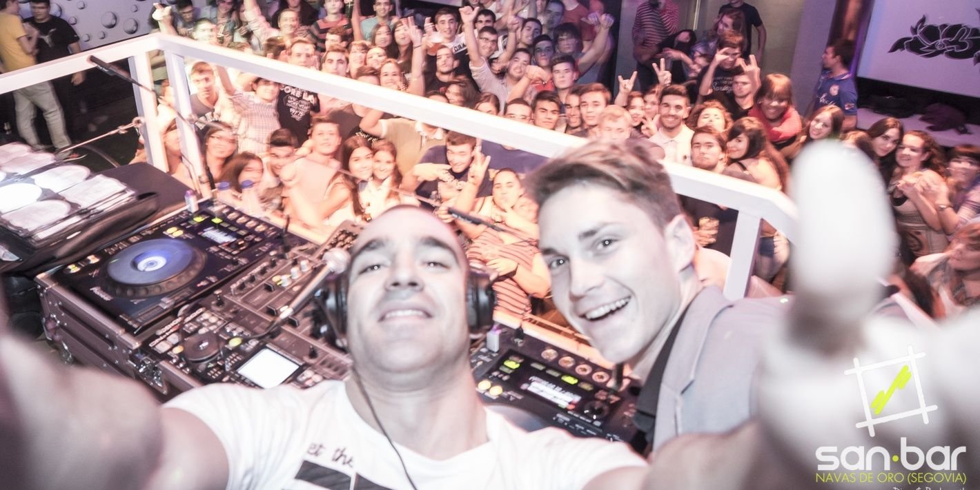 discosanbar's profile banner image