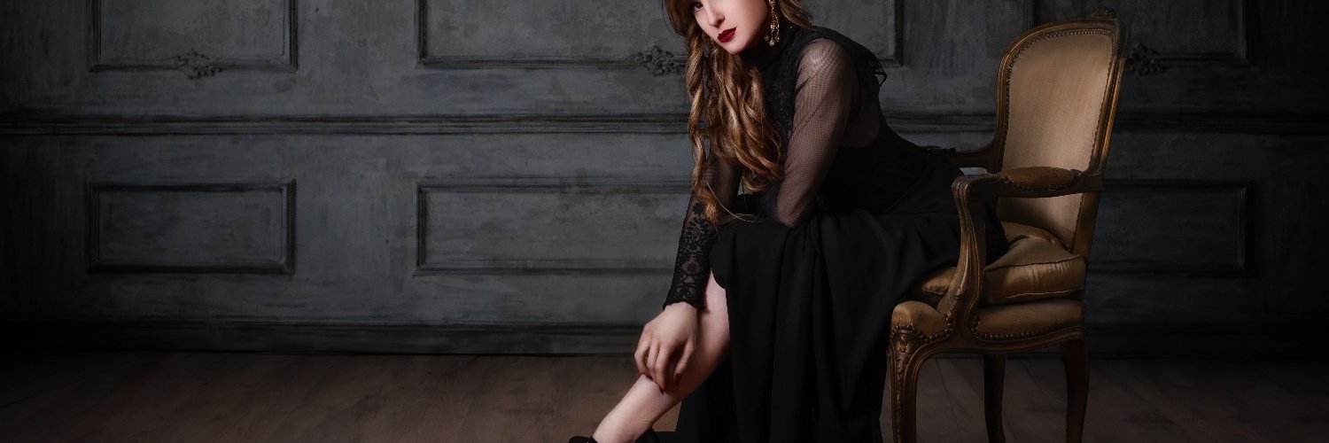JuliaLinaL's profile banner image
