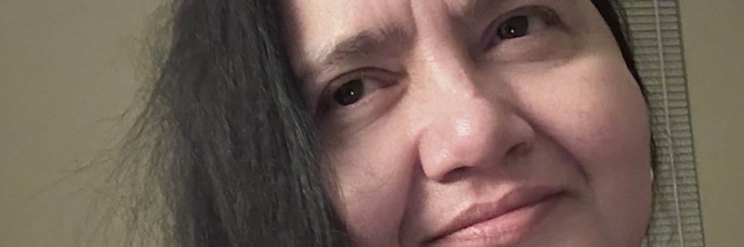 rosamramirez95's profile banner image
