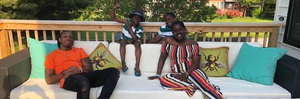 Courtney™️ banner