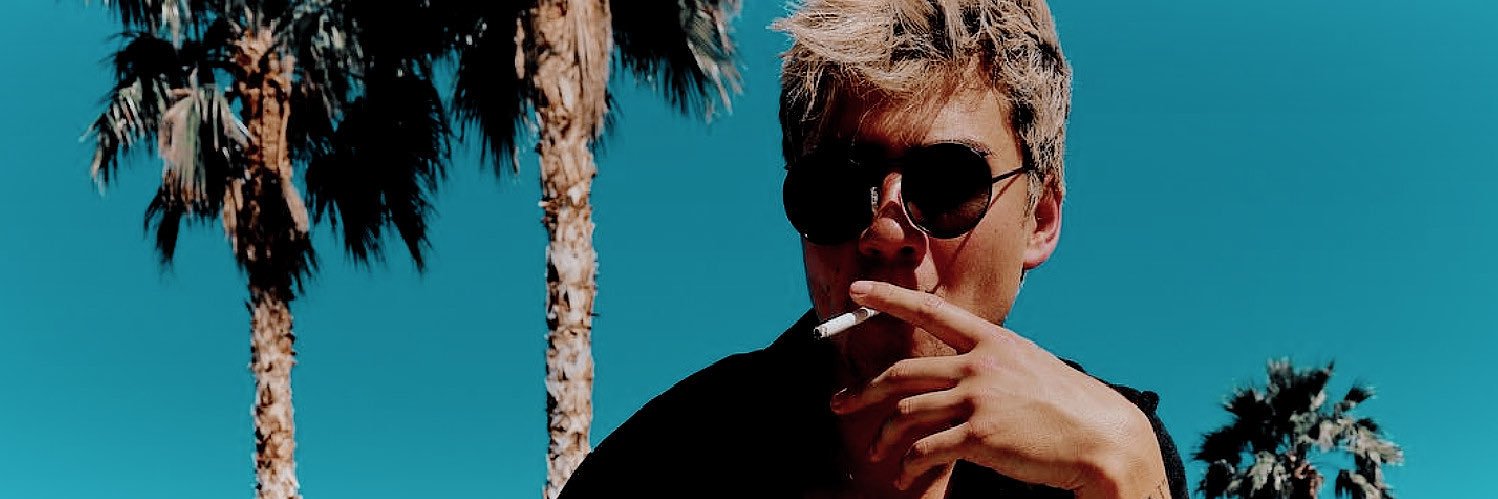 liewtome's profile banner image