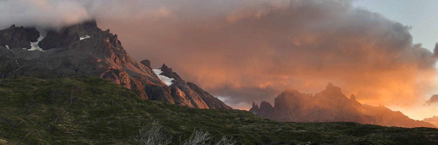 peamjo's profile banner image