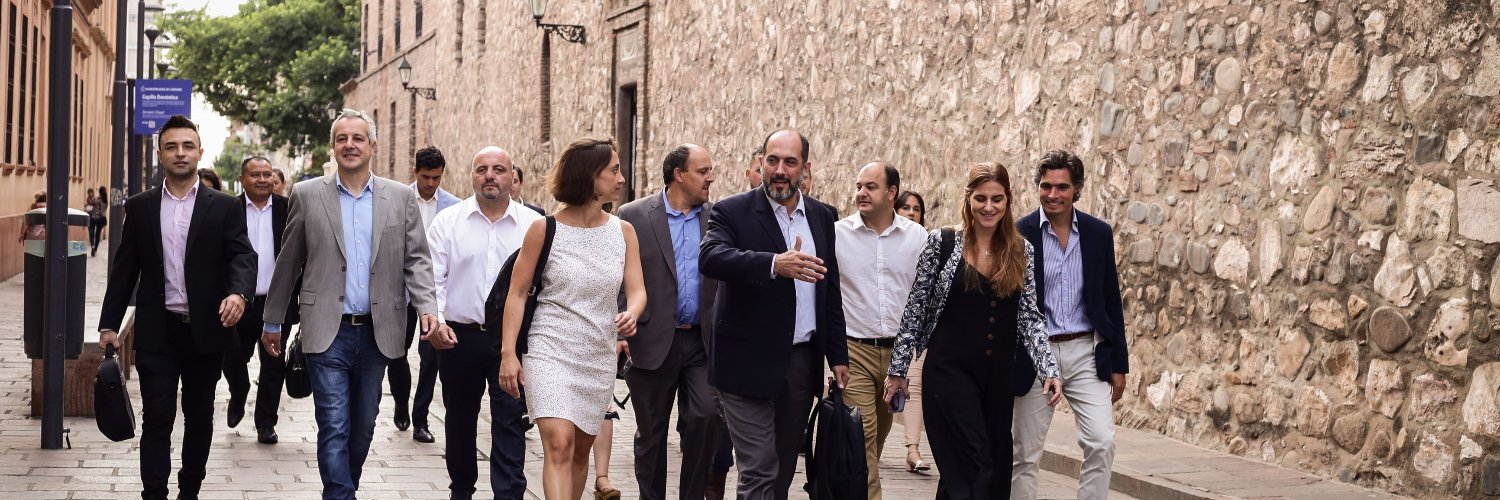 Guillermo Acosta banner