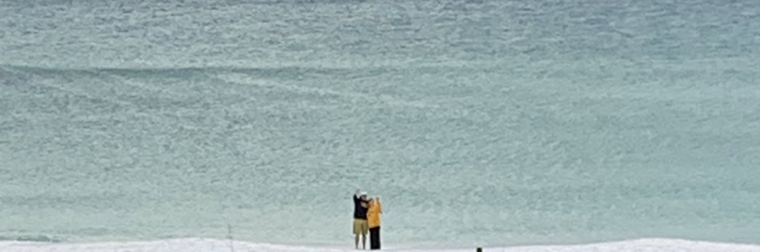 Floridared33's profile banner image