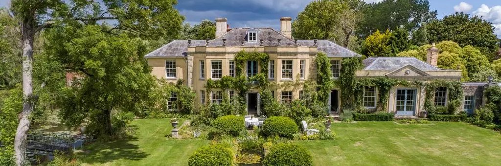 Brański 𝔯𝔞𝔯𝔢 𝔥𝔲𝔪𝔞𝔫 banner