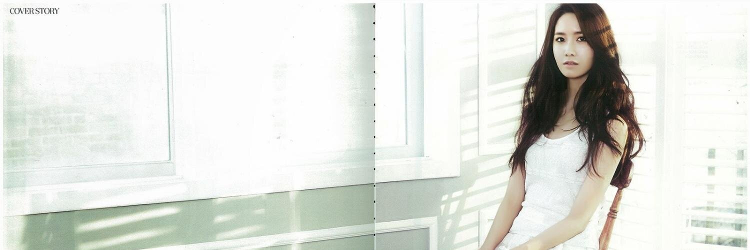 instayoona's profile banner image