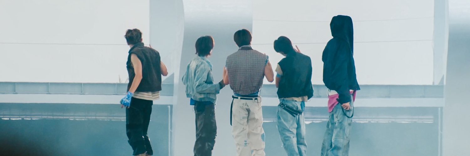 xlotsofme's profile banner image