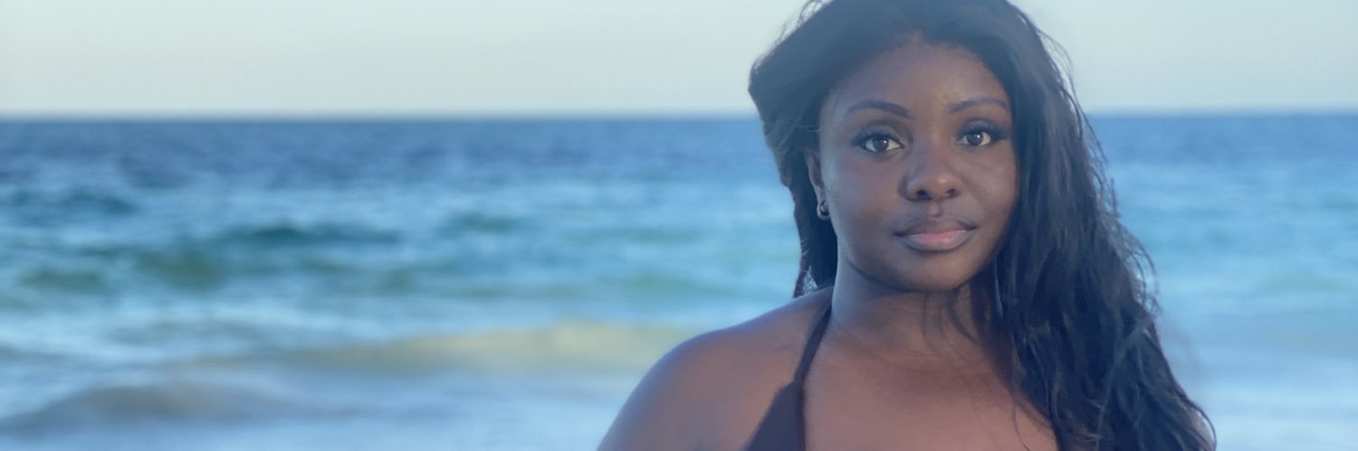 🇬🇭's Coconut Queen🦋's banner