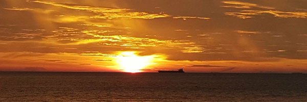 Shahoolahoop Profile Banner