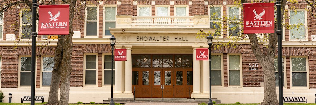 EWUalumni's profile banner image