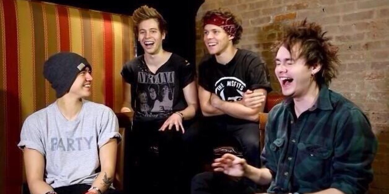 weirdass5sos's profile banner image