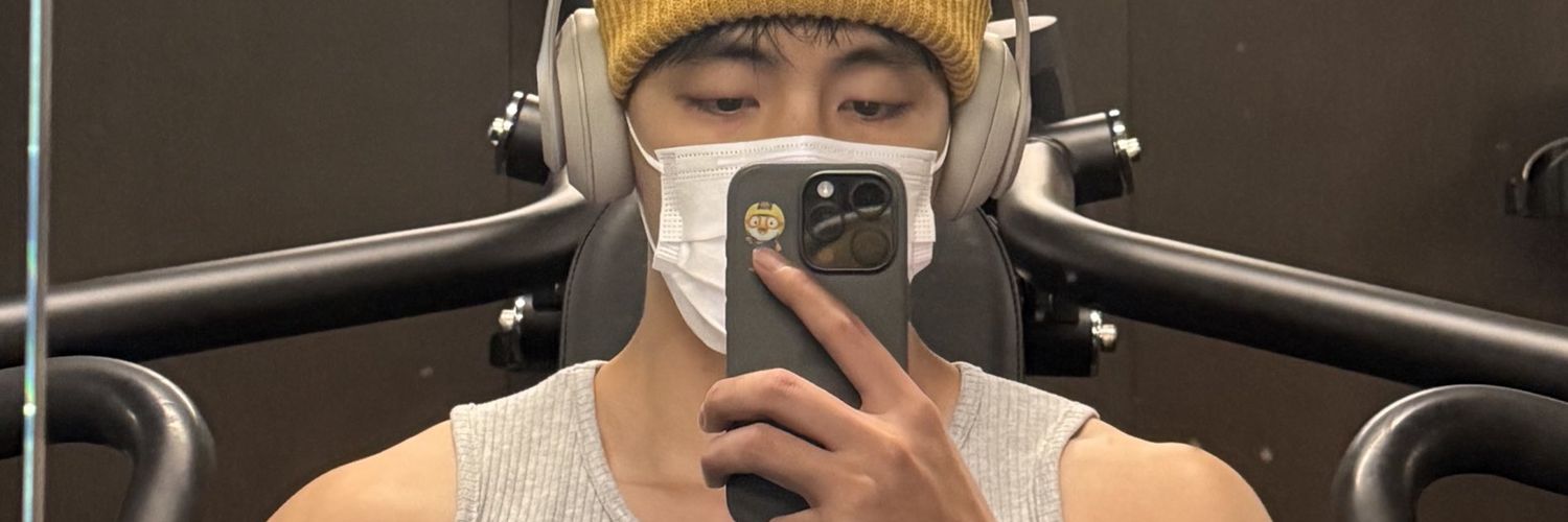 Jisookiam's profile banner image