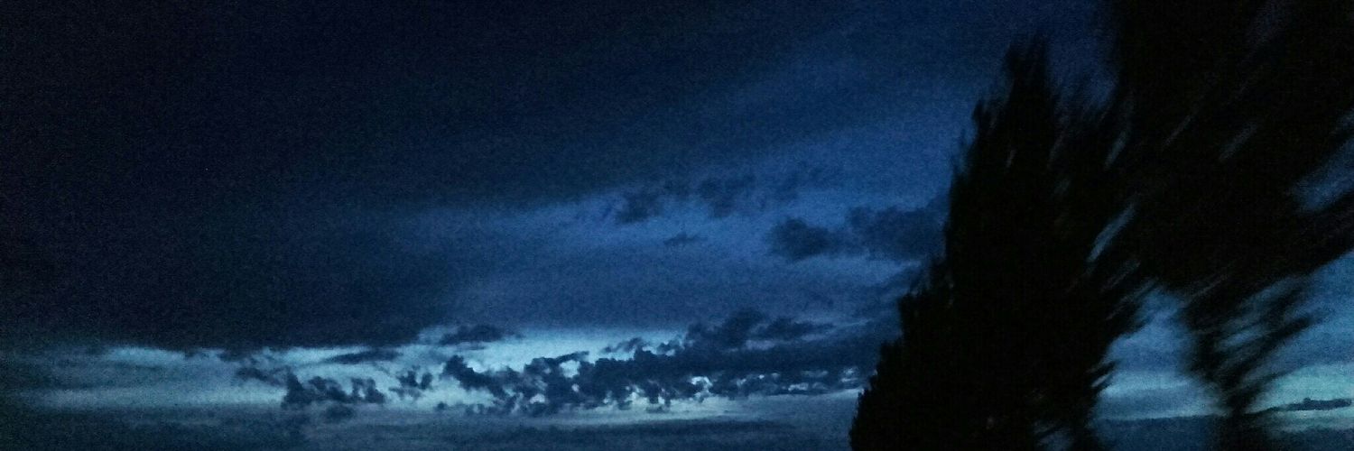 maikekx's profile banner image