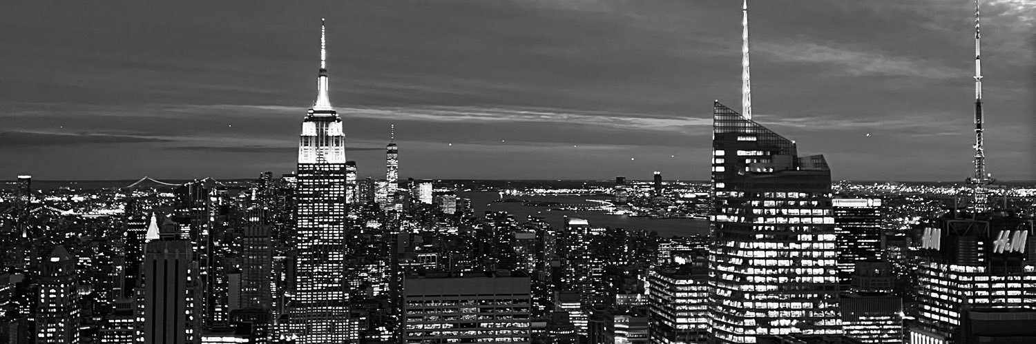 moll_watts's profile banner image