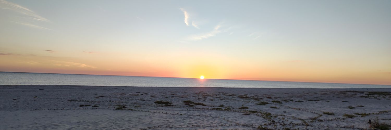 illekring's profile banner image
