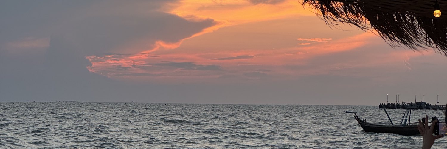 eyeptnelf's profile banner image