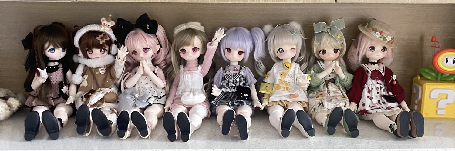yearsama's profile banner image