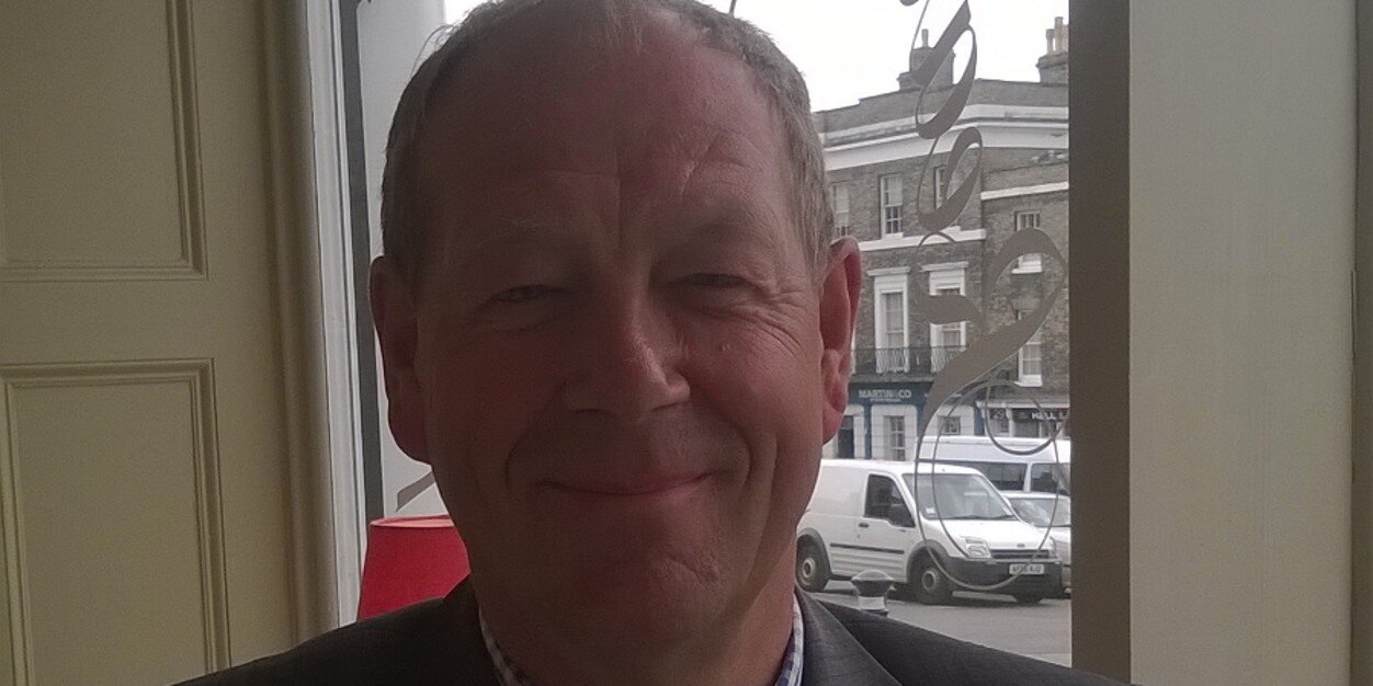 Robert Everitt banner