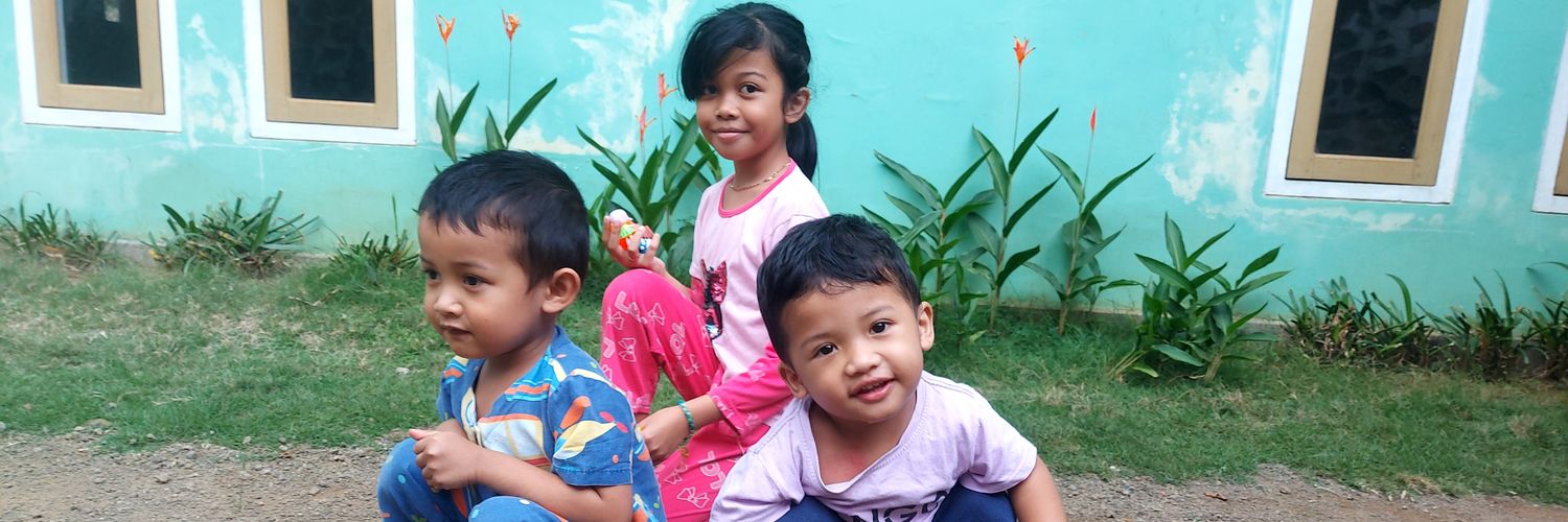 kuwuloalit's profile banner image