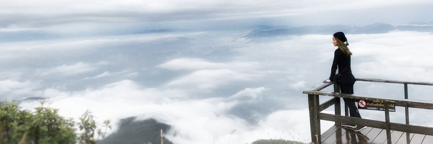 iamordinary10's profile banner image