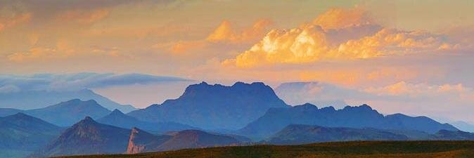 AuthorRWAndrews's profile banner image