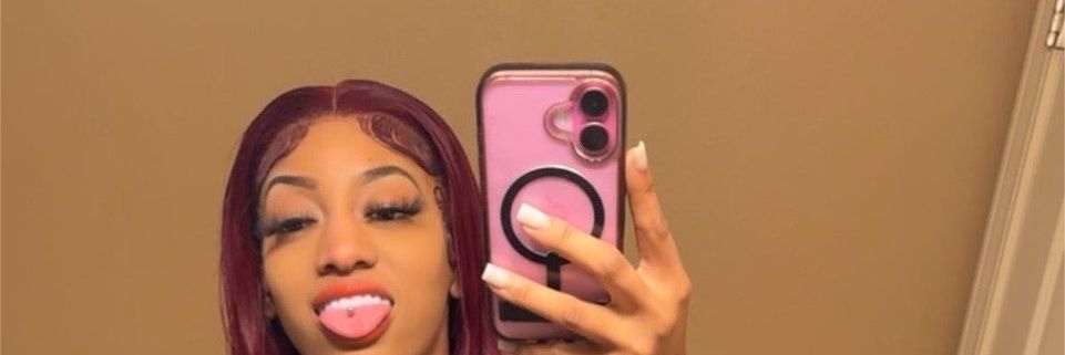 ella4real560's profile banner image