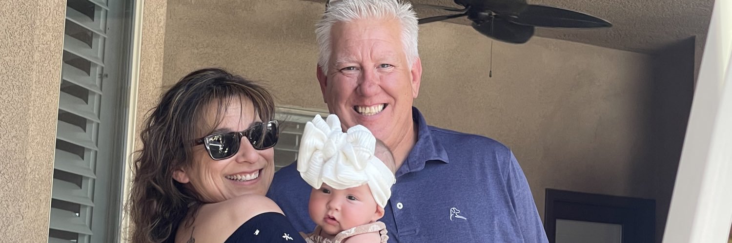 Donovan 🇺🇸🍀 banner