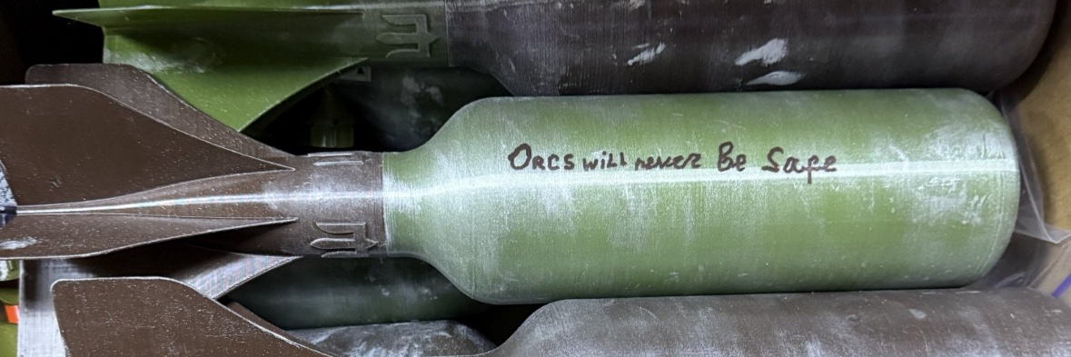 Drew 🇺🇦 banner