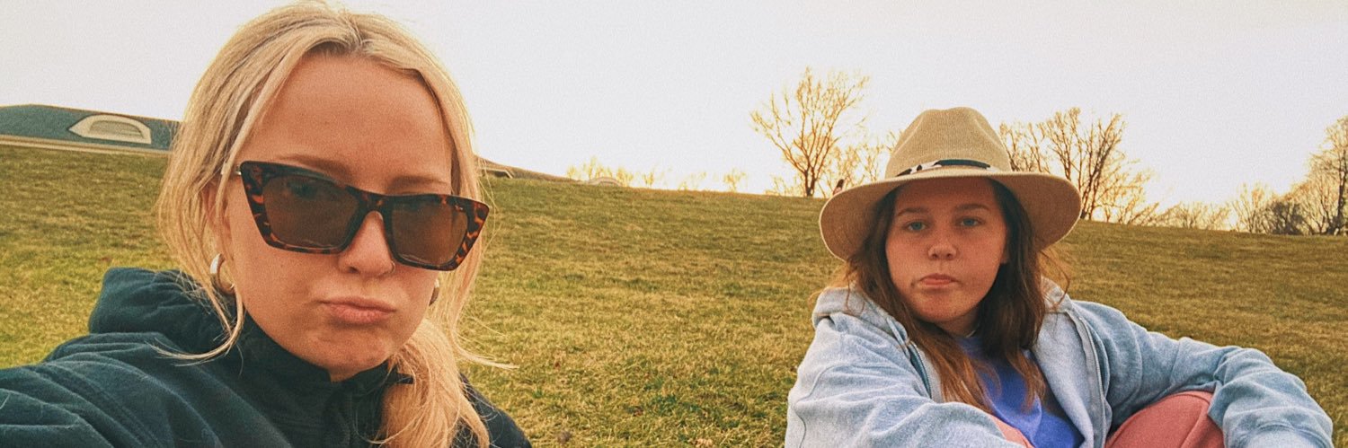 emisuetaylor's profile banner image