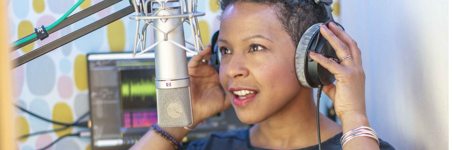 DonnaLouiseBryan.eth - UK Voiceover & Actor banner