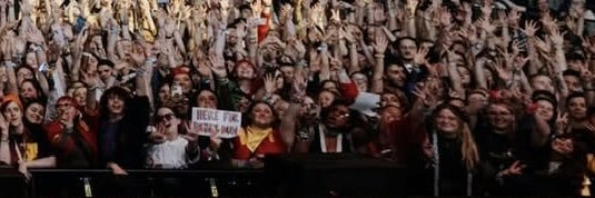 ève ⎕ |-/ loves fake you out's banner